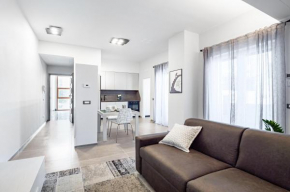 Garnopea Modern & Stylish Apartment with Balcony